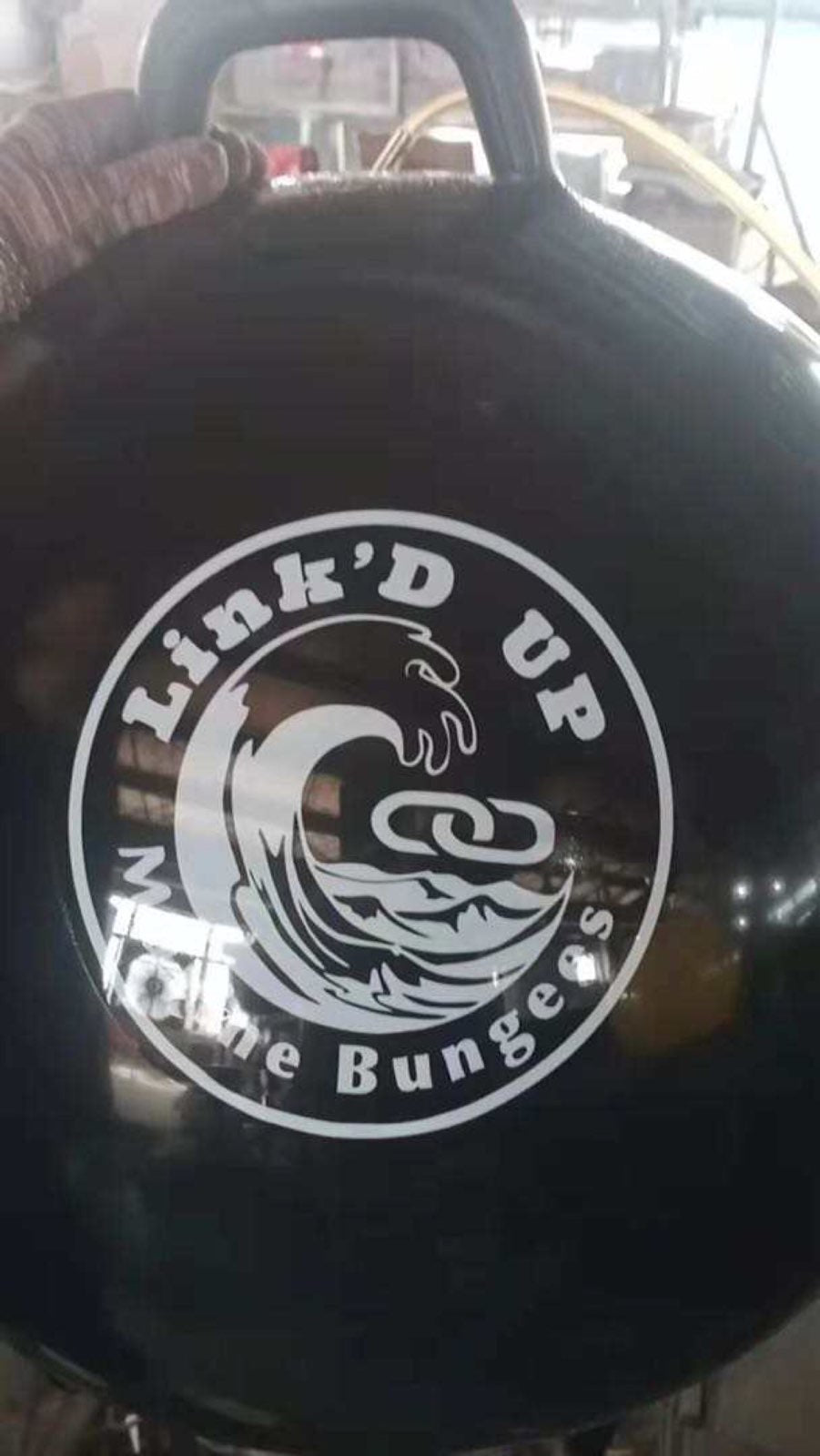 Link'D Up XL Inflatable Boat Ball/Fender (Black/White)